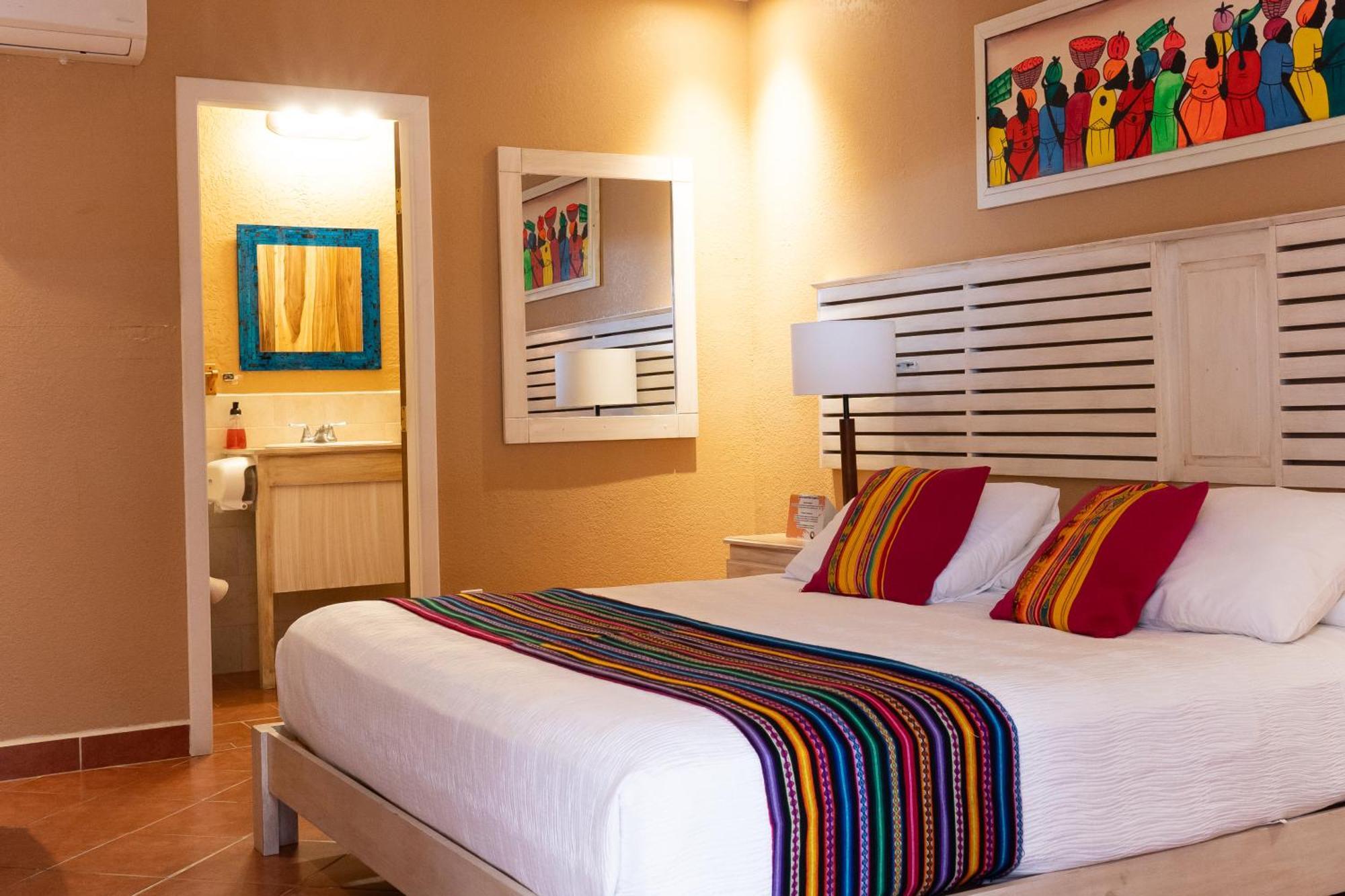 Mr. Tucan Hotel ويست ايند المظهر الخارجي الصورة
