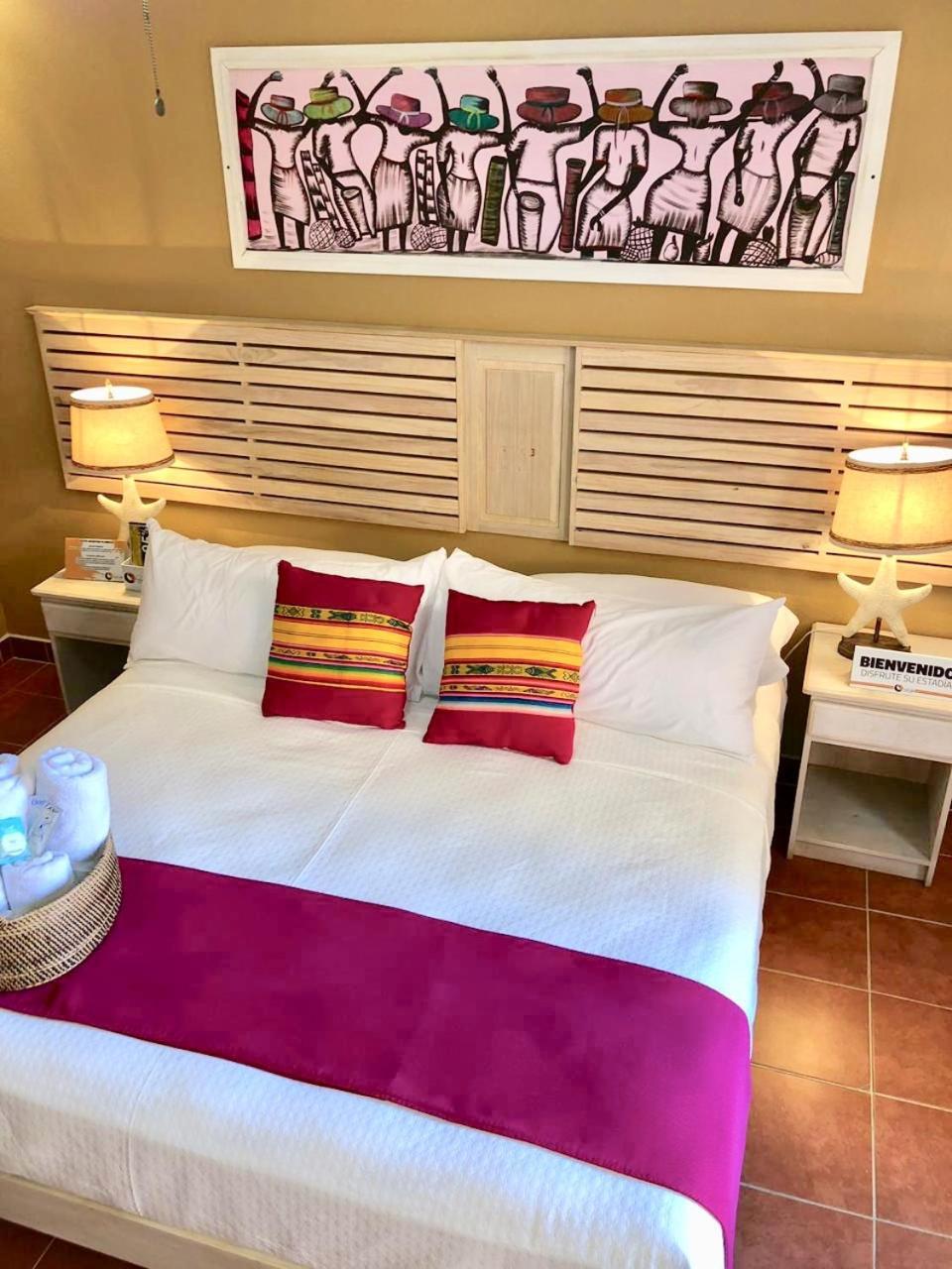 Mr. Tucan Hotel ويست ايند المظهر الخارجي الصورة